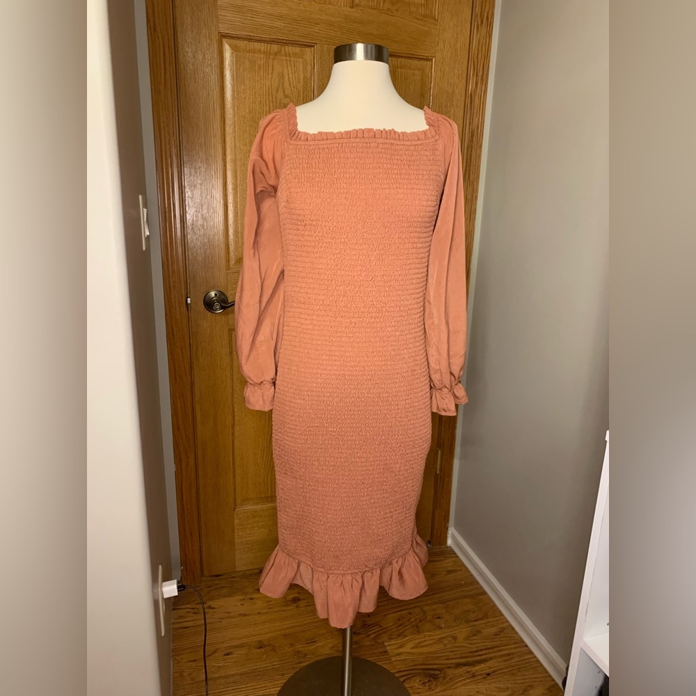 Baltic Born Perfect Condition Midi Bodycon Smocked Dress - Sz L